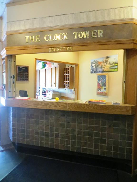 Clock Tower Resort วิสต์เลอร์ ภายนอก รูปภาพ