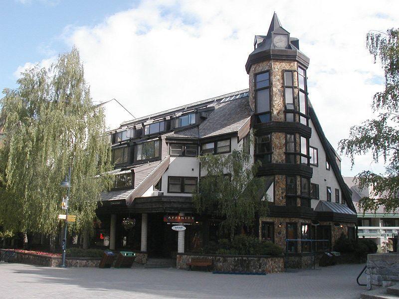 Clock Tower Resort วิสต์เลอร์ ภายนอก รูปภาพ